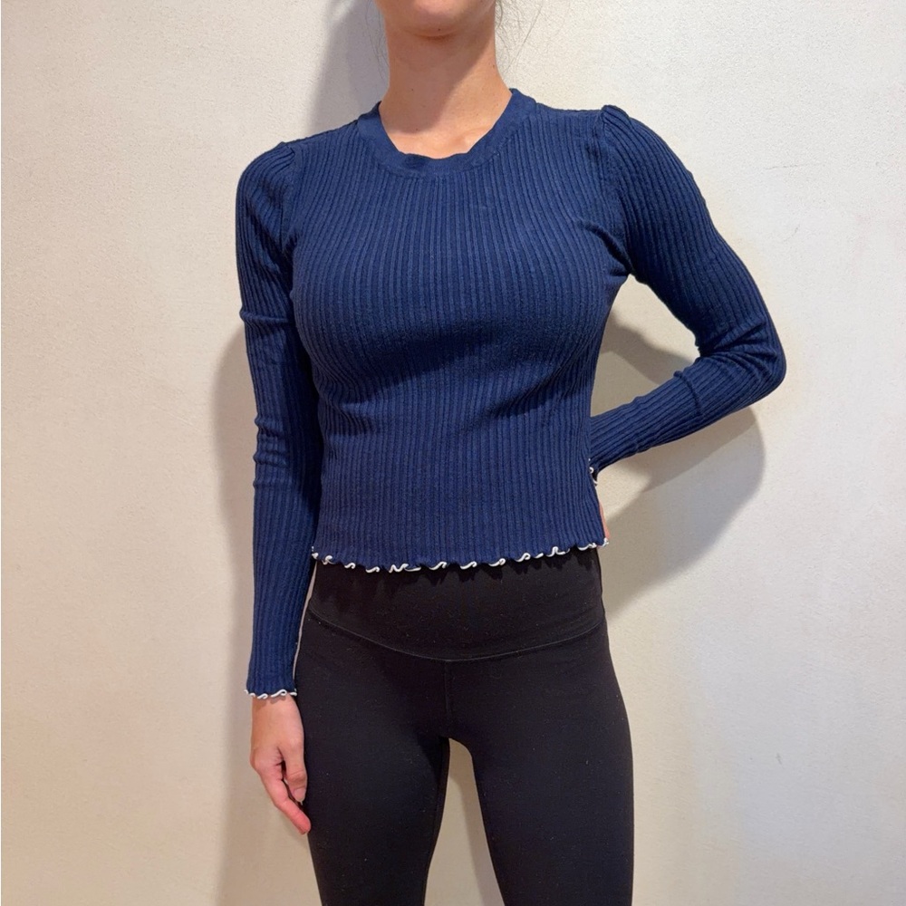 Forever 21 Ribbed Long Sleeve Crop Top